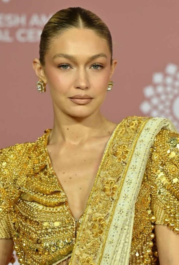 كواليس جمال نجمات NMACC 2023: اختاري إطلالتك بنفحة النجومية