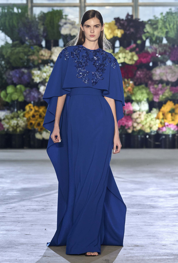 تألقي بالتصاميم الزرقاء المحتشمة في رمضان