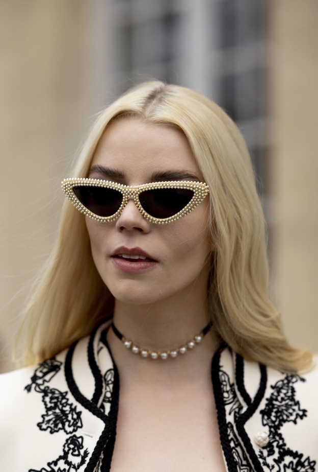 موضة النظارات الكلاسيكية والموديلات الشيك