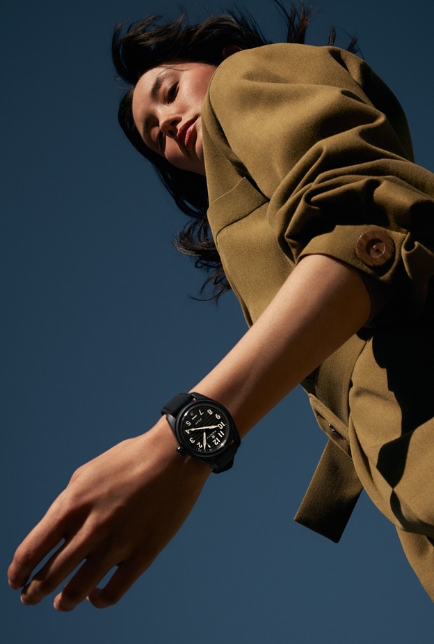 تعرفي على ساعات رياضية كلاسيكية من Zenith وBell & Ross مناسبة لإطلالتك اليومية في رمضان 2023