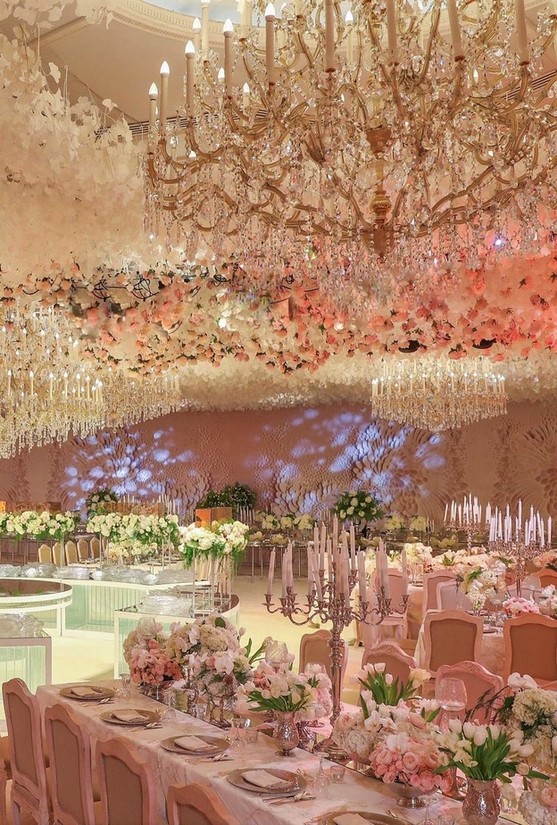 اختاري ثيم حفل زفافك بتوقيع أشهر منظمي الأعراس في العالم العربي