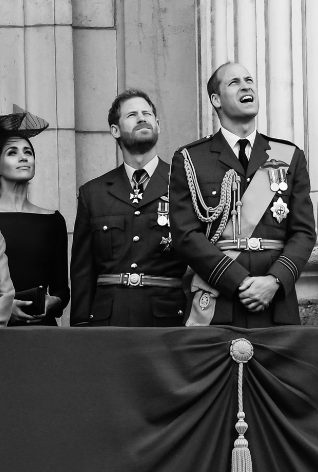 كتاب جديد يكشف تفاصيل صادمة عن حياة العائلة المالكة البريطانية