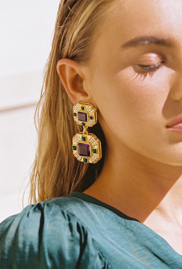 أحجار كريمة ترتبط بالحب الأبدي