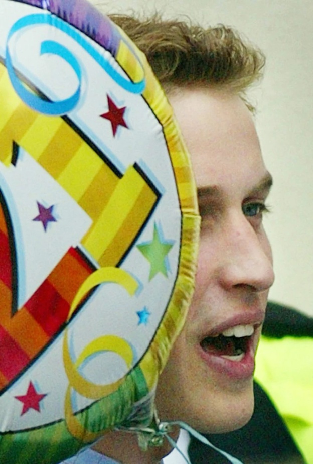 كيف يحتفل أفراد العائلة المالكة البريطانية بأعياد ميلادهم؟