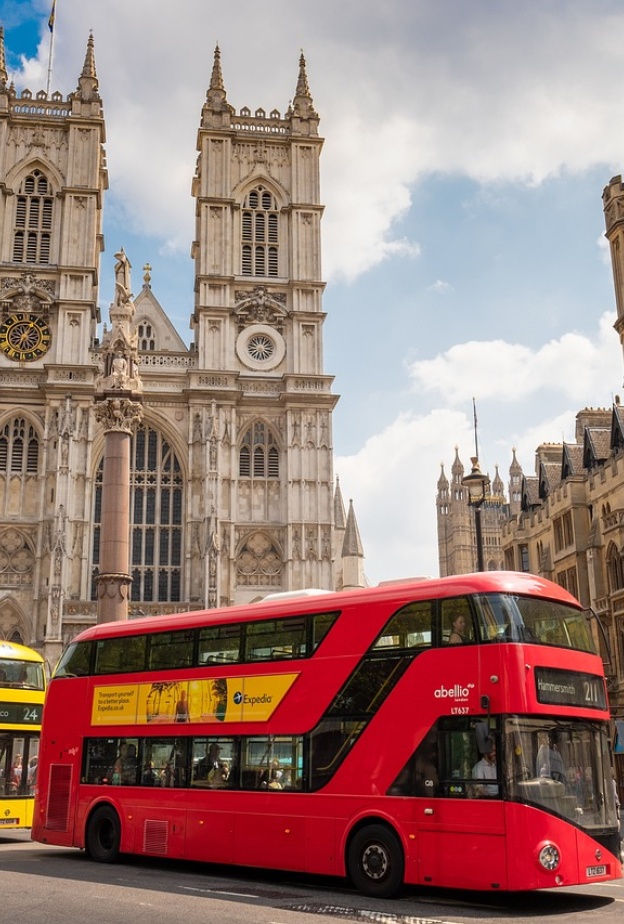 استمتع بالعطلة في بريطانيا مع نصائح السفر المفيدة بواسطة Derks24