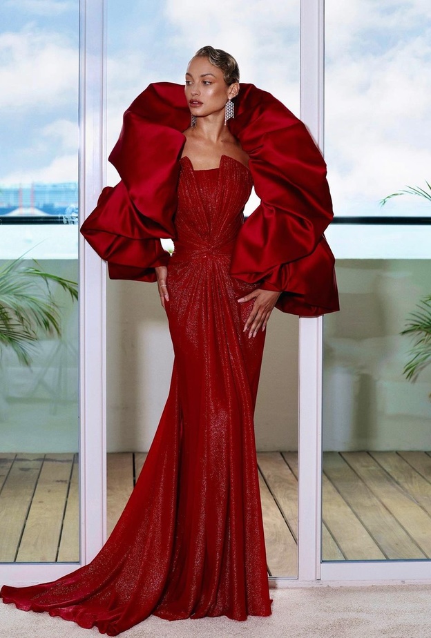 الأناقة العربية تلهم عشاق الموضة في مهرجان كان 2023