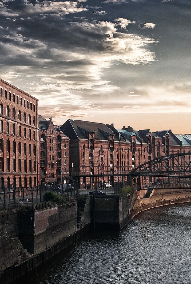 اكتشف روعة السياحة في هامبورغ وأجمل وجهات سياحية في هامبورغ بواسطة nikosapelaths