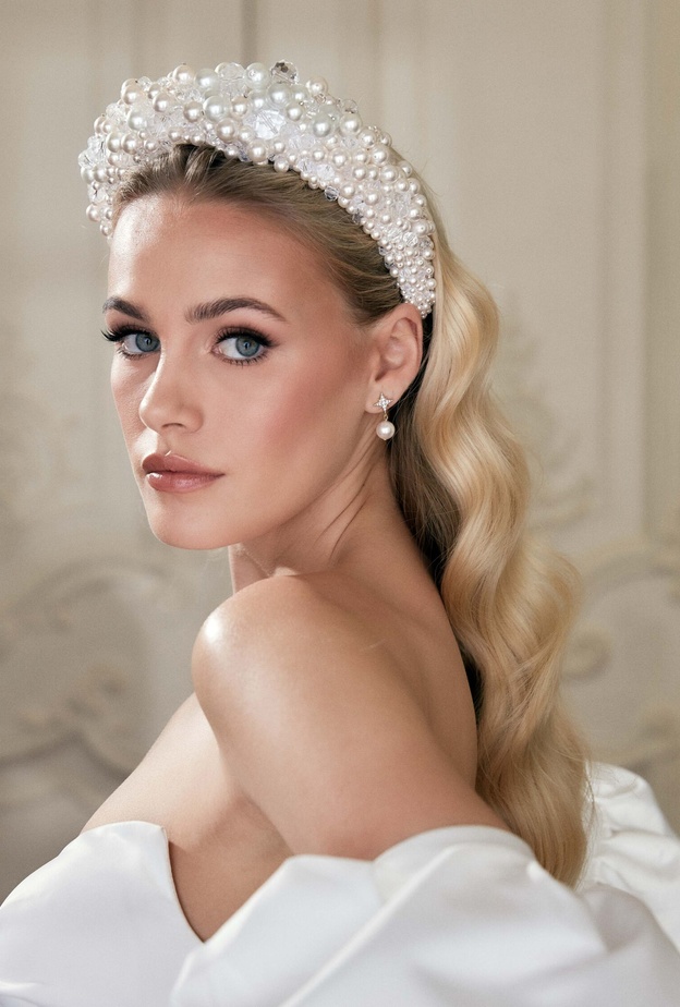 اكسسوارات لشعر العروس