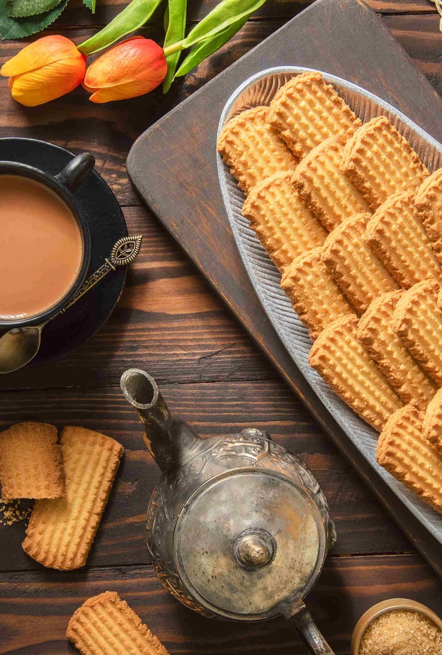 البسكويت ألذ وجبة خفيفة مع الشاي والقهوة