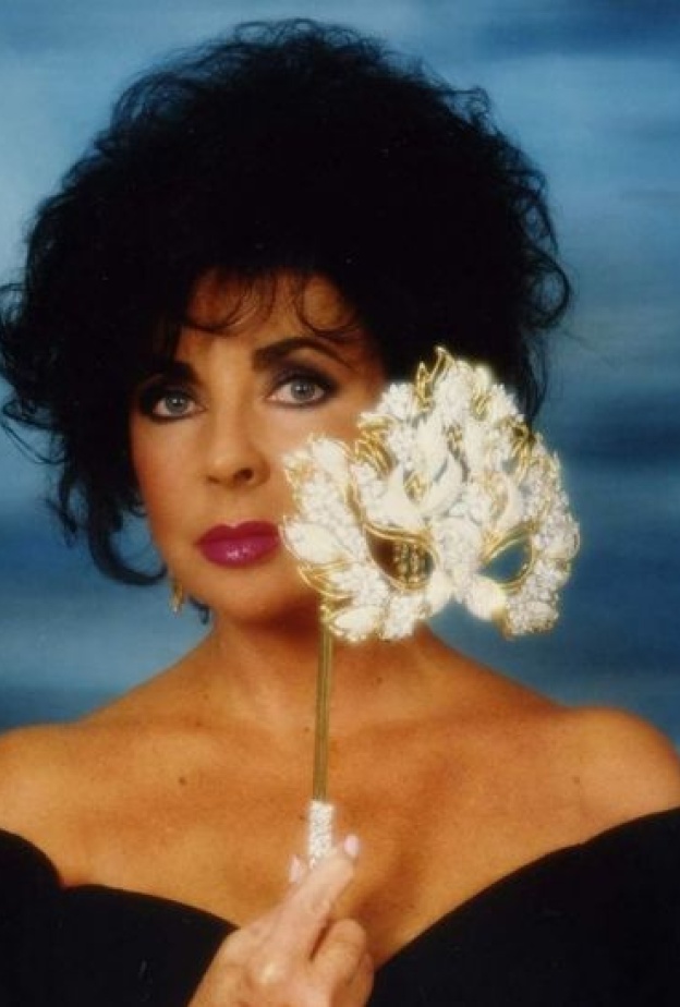 من حساب إليزابيث تايلور على إنستغرام