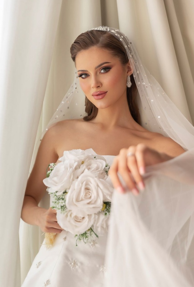 تسريحة عروس من مصففه الشعر السعوديه شوق خالد