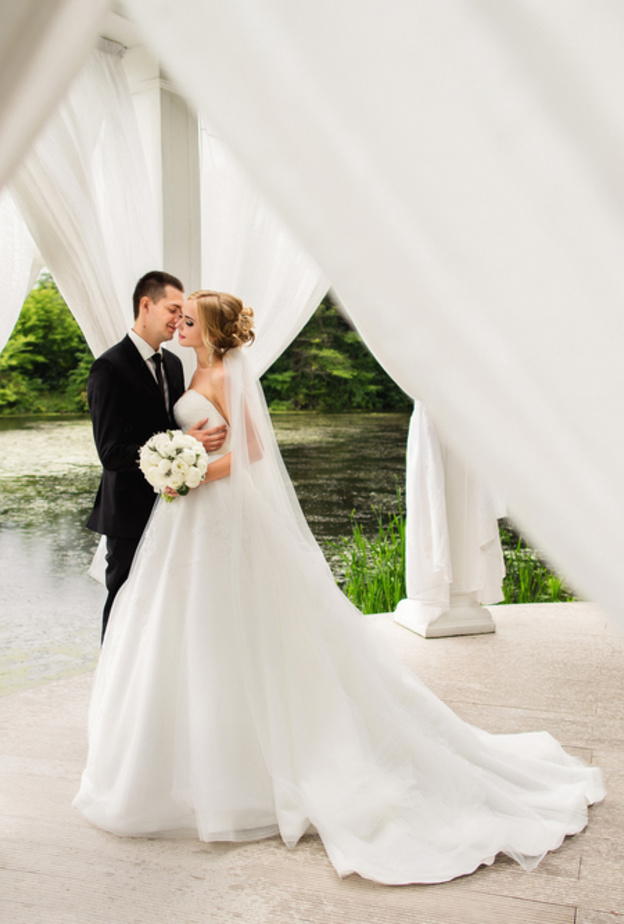 تعرفي على طقوس الزفاف في أميركا