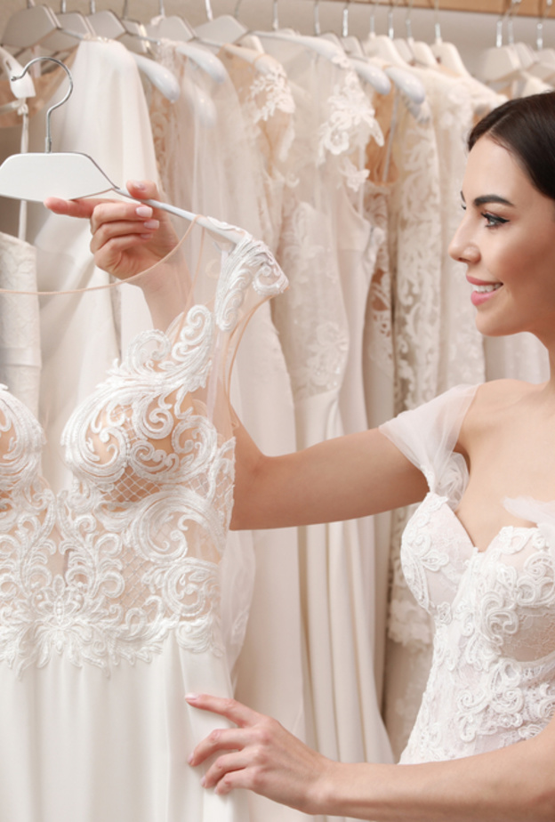 دليل كامل للعروس لاختيار فستان الزفاف الملائم لشكل جسمها