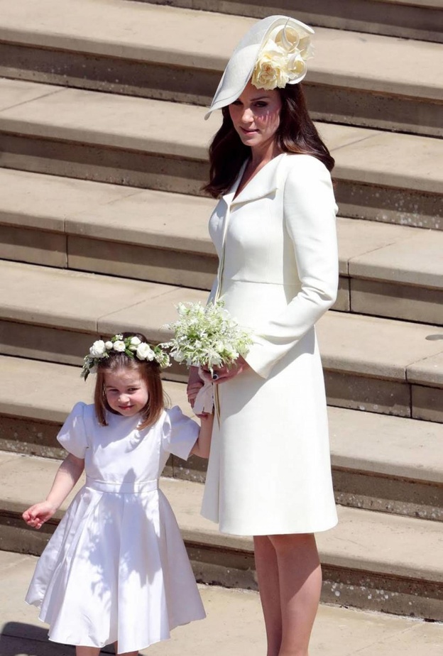 قبعة كيت ميدلتون في حفل زفاف الأمير هاري