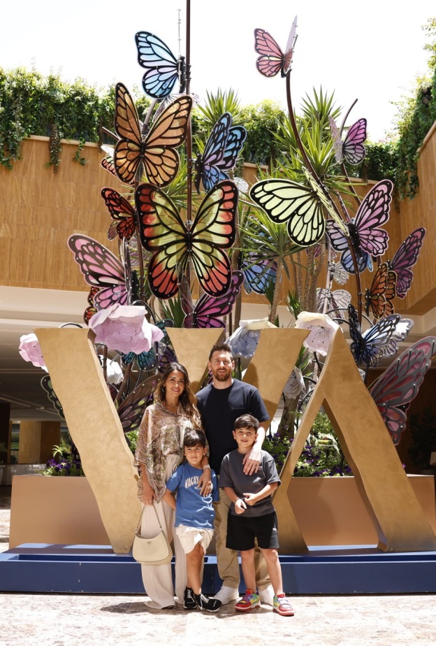 ميسي يزور ڤيا رياض مع عائلته.. إليك أبرز التجارب التي يمكنك الاستمتاع بها في تلك الوجهة الساحرة