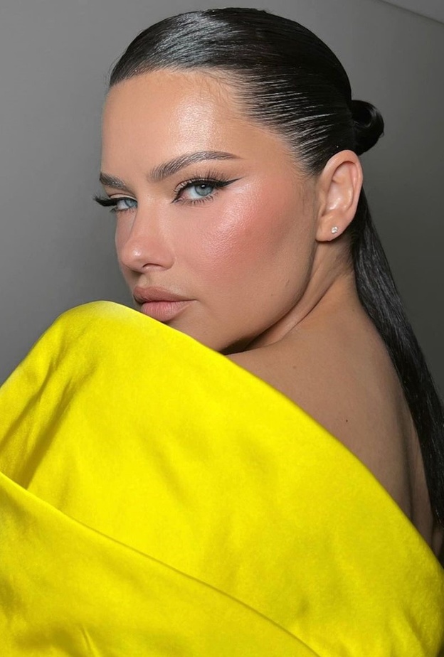 صيحات جمالية جريئة في اليوم الثالث من مهرجان كان 2023