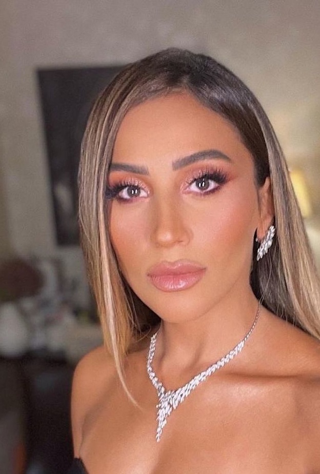 دينا الشربيني 