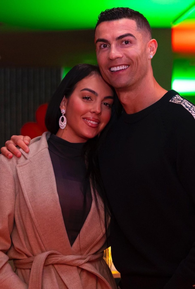 رونالدو وجورجينا رودريغيز