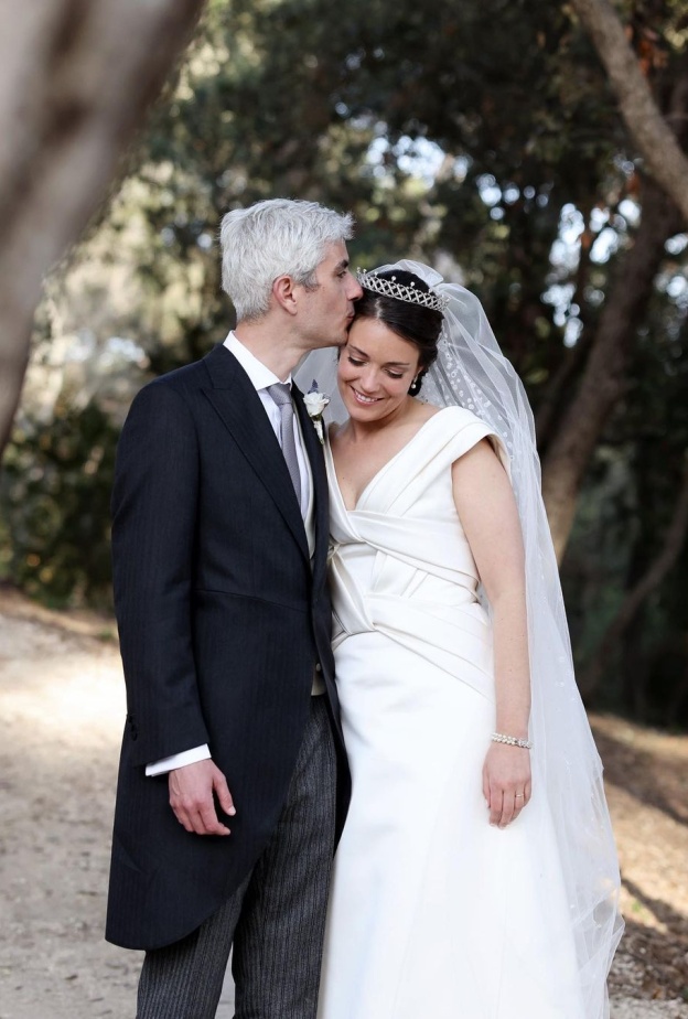 كيف كانت إطلالة الأميرة ألكسندرا من لوكسمبورغ في حفل زفافها الملكي؟