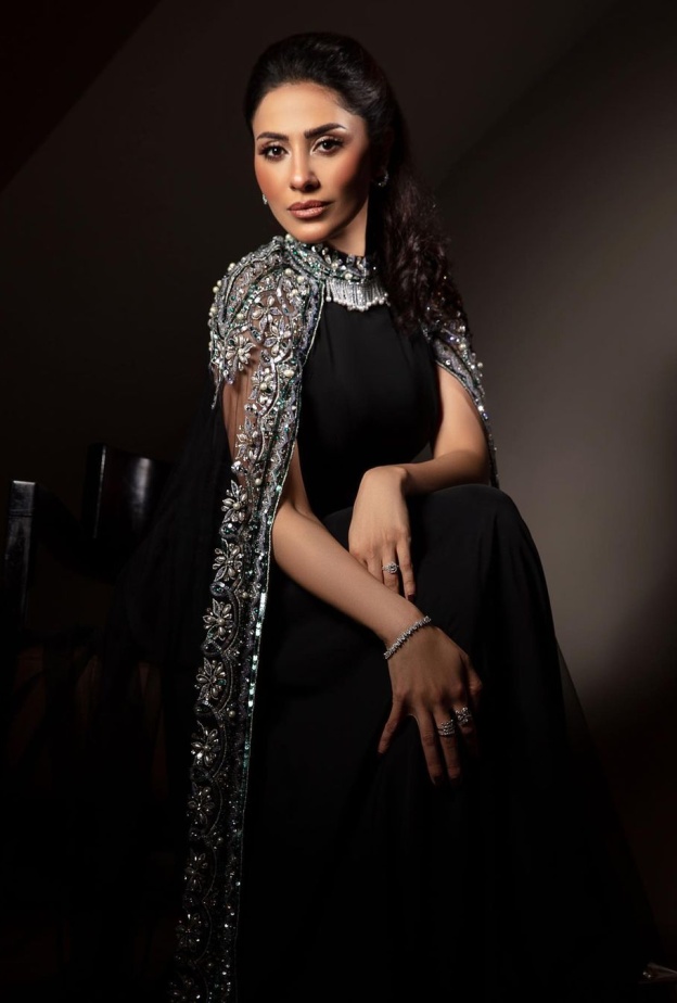 حضور لافت للنجمات السعوديات بإطلالات أنيقة في فعاليات الدورة الـ9 من مهرجان أفلام السعودية ..بالصور