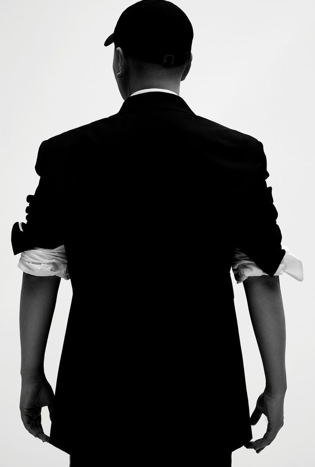 المصمم Peter Do