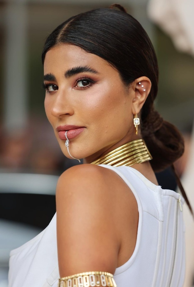 إطلالة جمالية ملهمة للمرأة الثلاثينية بالخطوات من وحي ليلى عبدالله في مهرجان كان 2023