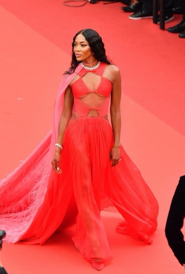 نعومي كامبل