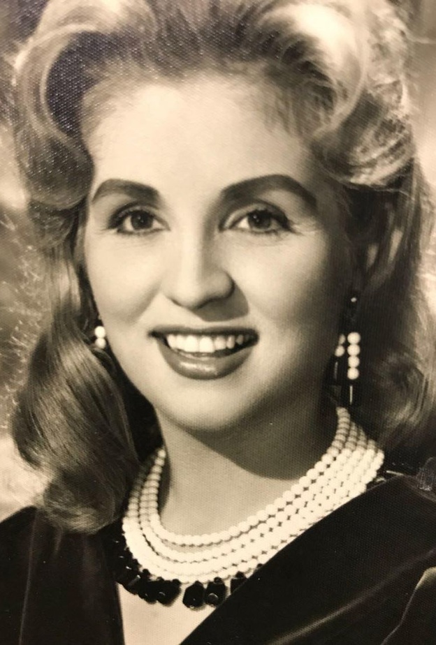 الفنانة الراحلة صباح