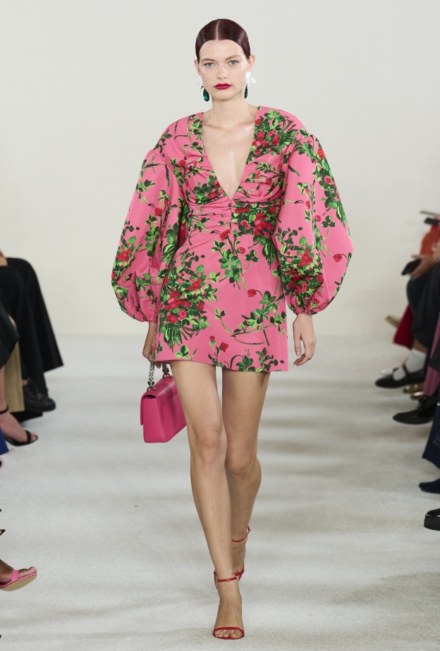 موضة الأكمام المنفوخة صيحة تمنحك المدى والرقي