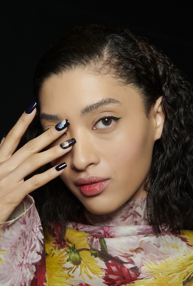 أظافر صيف 2023