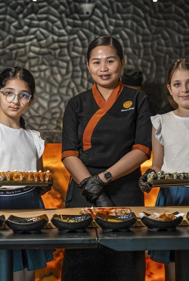  مطعم كايزو يطلق ورشة تحضير السوشي للأطفال 
