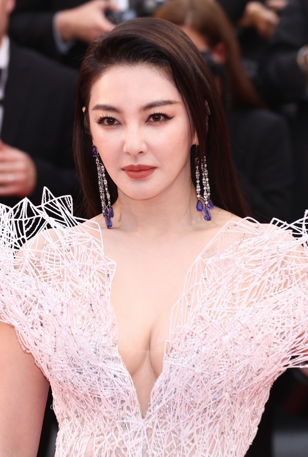 مجوهرات دار Chopard تهيمن على إطلالات النجمات مع اختتام مهرجان كان السينمائي