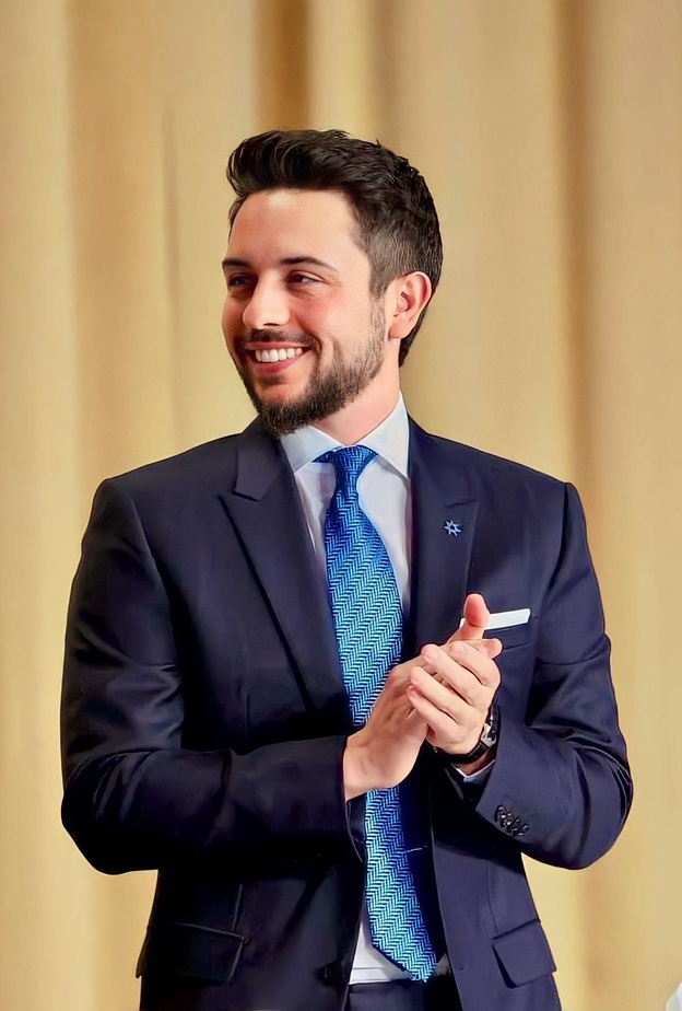 الأمير حسين خلال لقاءات في الولايات المتحدة انستقرام@alhusseinjo - Copy