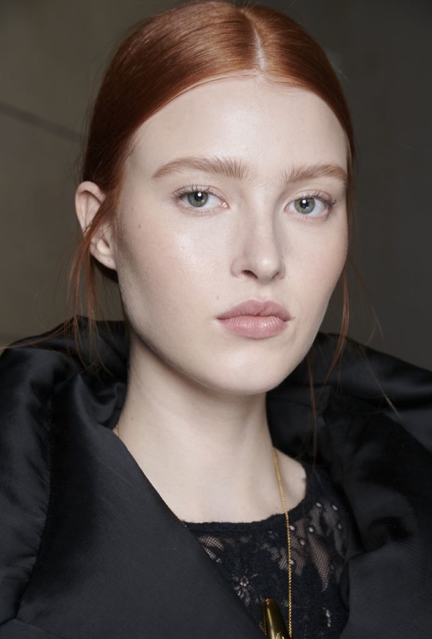 كل ما يجب معرفته حول كيفية إزالة النمش وأهم نصائحنا لكِ