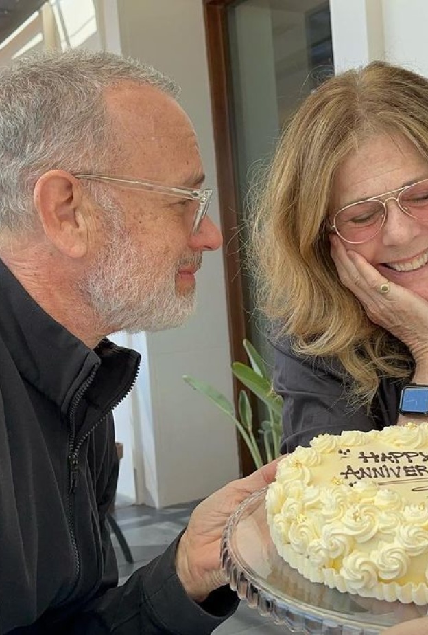 توم هانكس وريتا ويلسون 