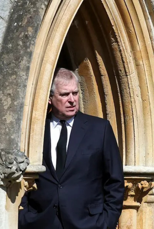 الأمير أندرو لا يخطط لمغادرة المنزل الملكي في وندسور