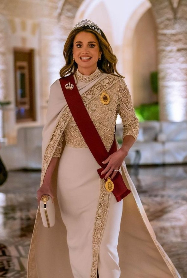 تاج الملكة رانيا