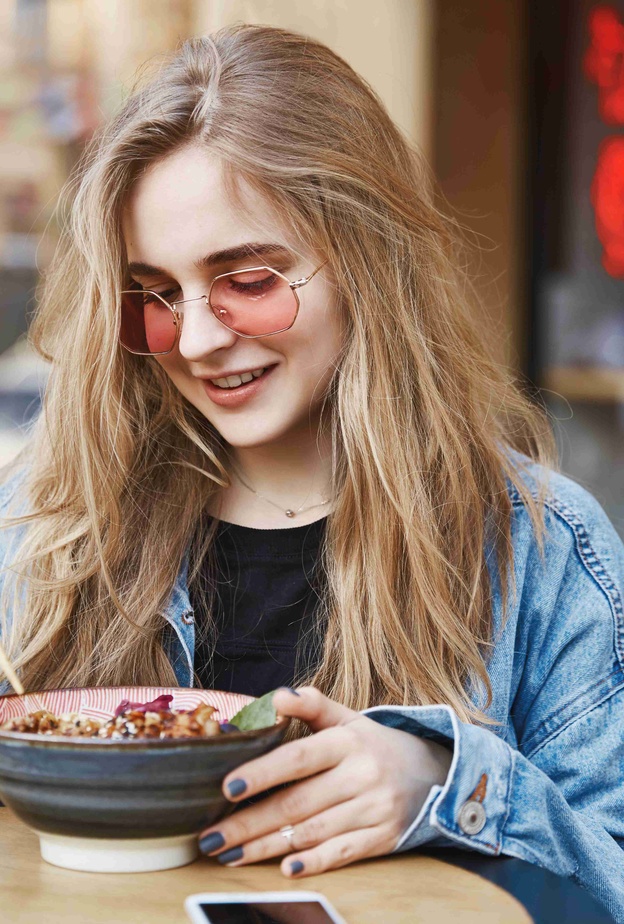 تقبل أذواق الطبخ الأخرى عند السفر ليس أمراً سهلا لذا يجب تناول ما يناسبك من طعام