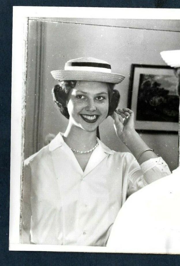 حياة الأميرة ديزيريه بعد وصول جدها إلى عرش السويد