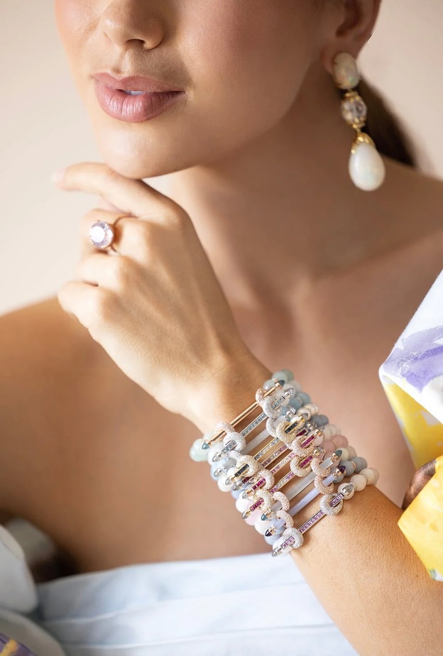 سوار انجليت عقيق من مجوهرات Ananya