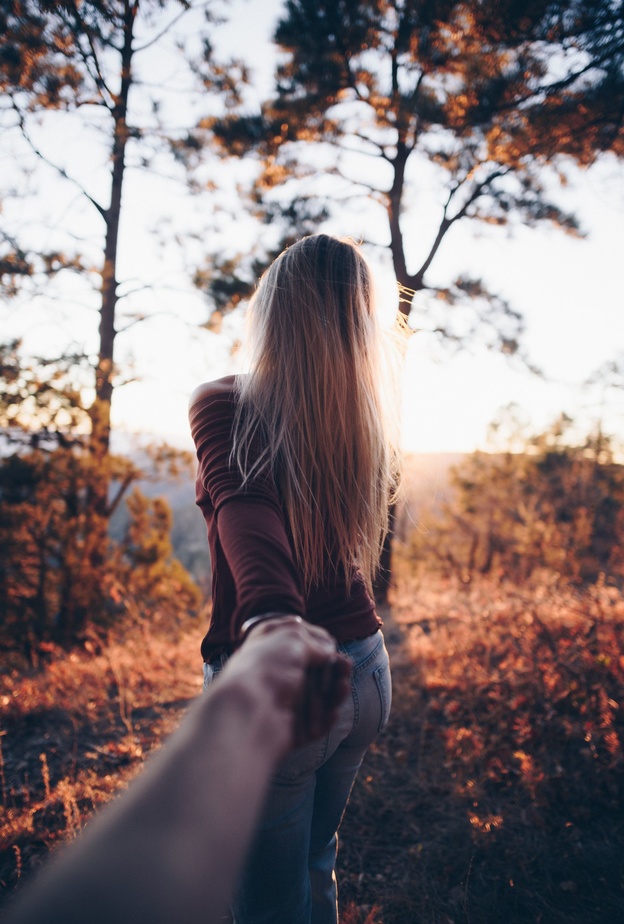 ما هي الإيجابية السامّة ؟ وما علاماتها؟ وكيف تتغلبين عليها لتطوير ذاتك؟