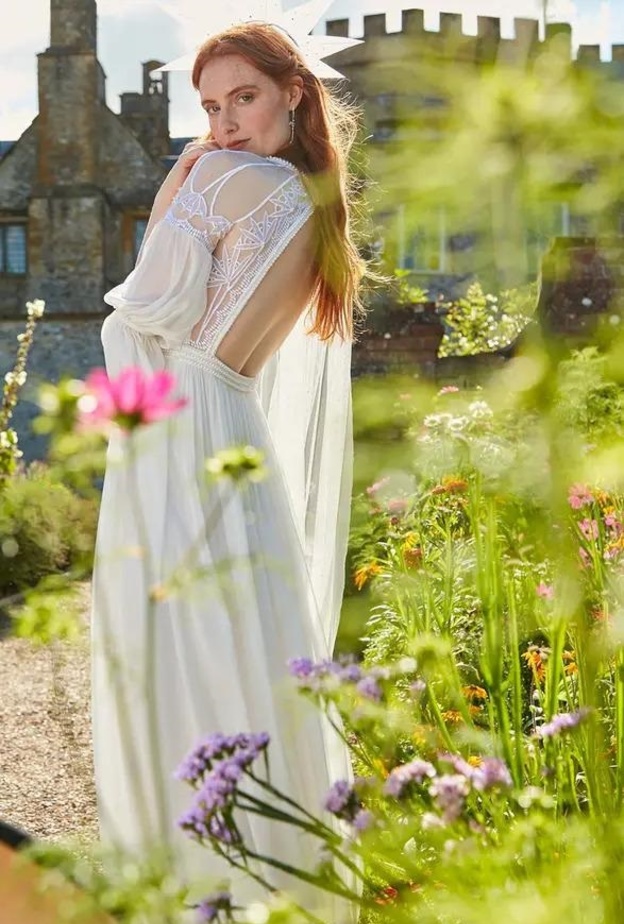 فساتين زفاف مرصعة باللؤلؤ@temperleylondon