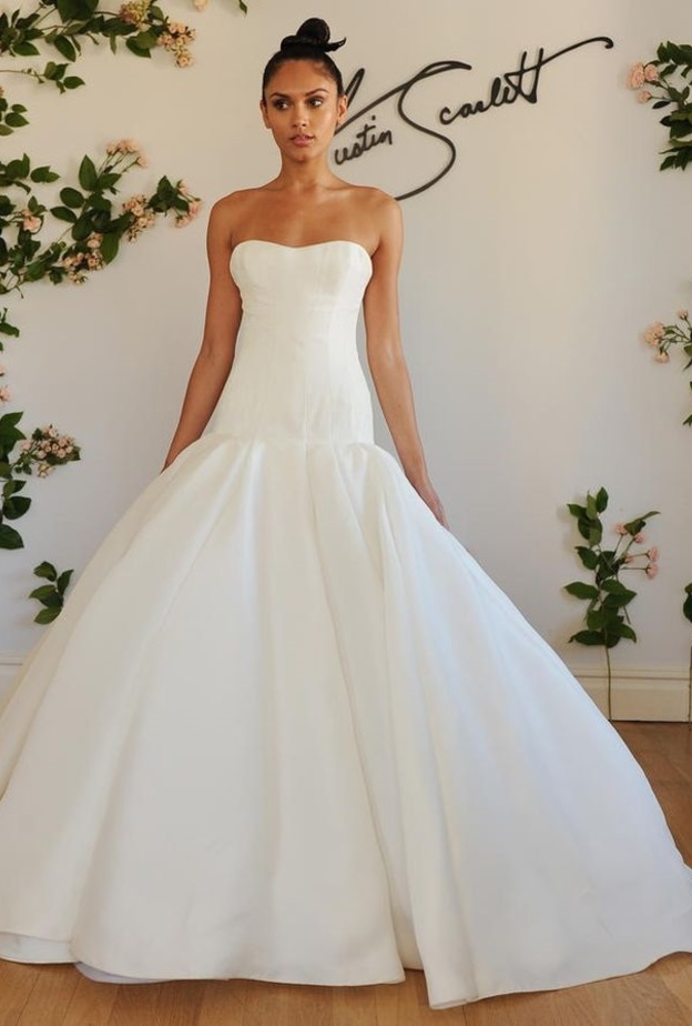 فساتين زفاف مع خصر منخفض2024