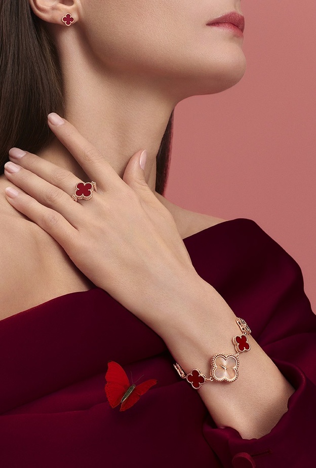 تصاميم دار فان كليف أند آربلز