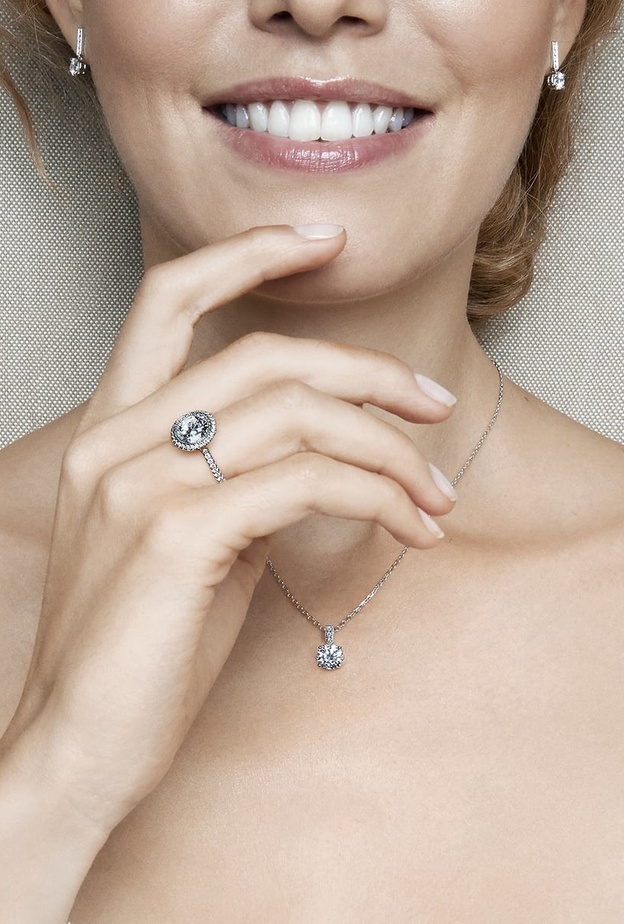 ماذا تعني كلمة سوليتير Solitaire في عالم المجوهرات؟