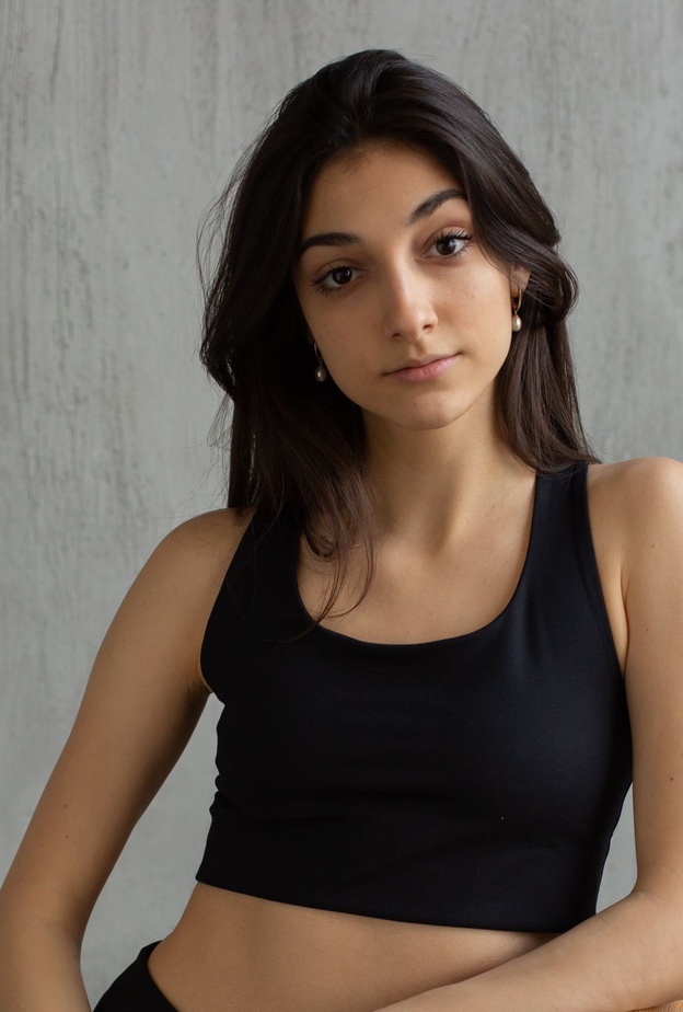 علاجات تجميلية لتبييض الركب والأكواع