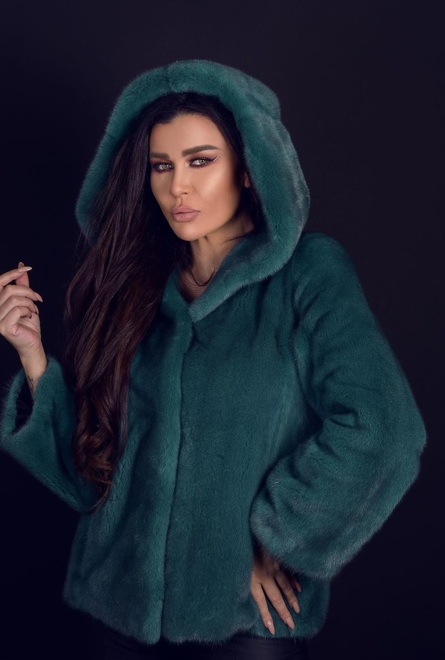 نادين الراسي