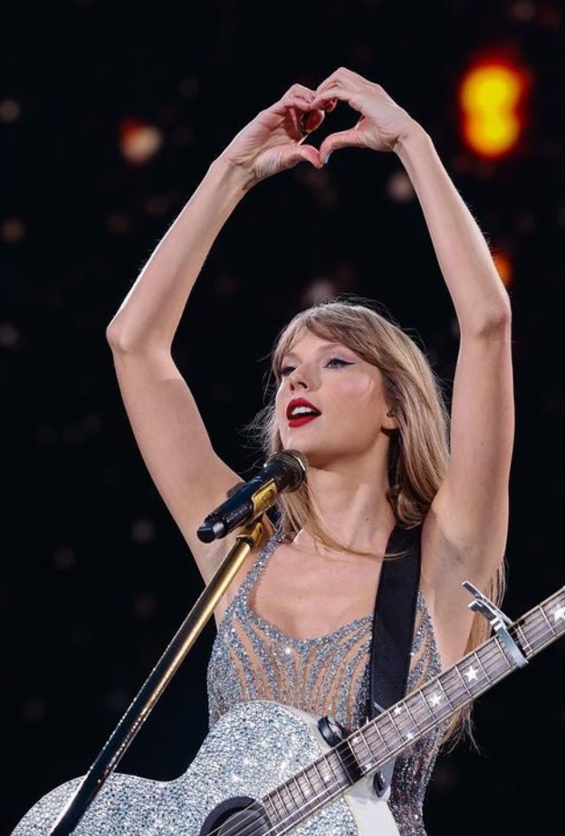 تايلور سويفت