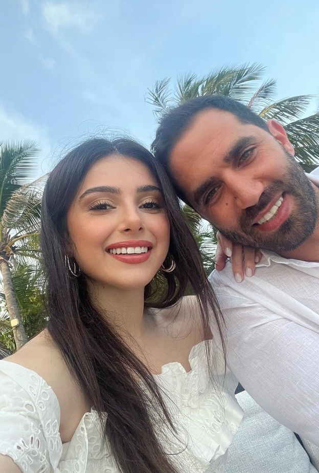 ماريتا الحلاني وزوجها