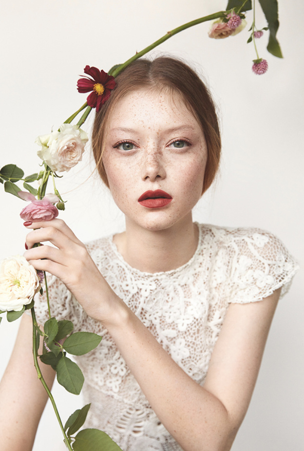 جلسة تصويرية خاصة لـ "هي" من Dior 